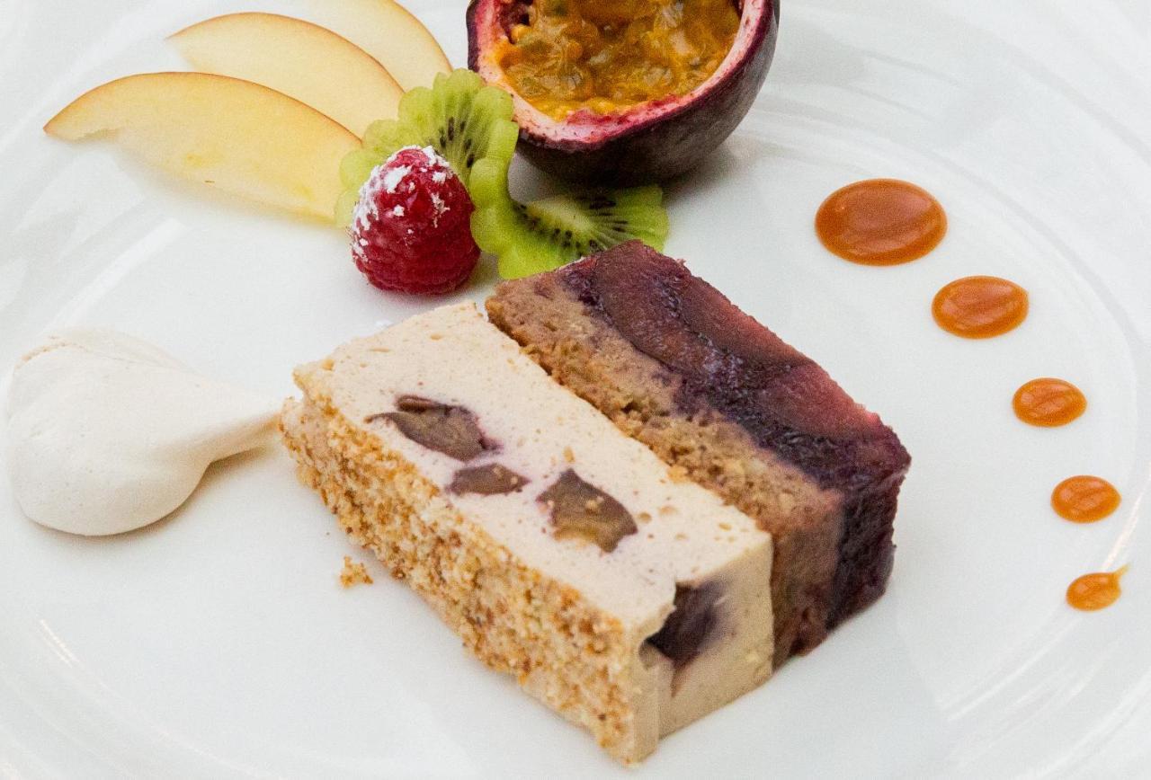 Logis Hotel Restaurant De La Poste Et Spa De Montagne 勒伯恩霍姆 外观 照片