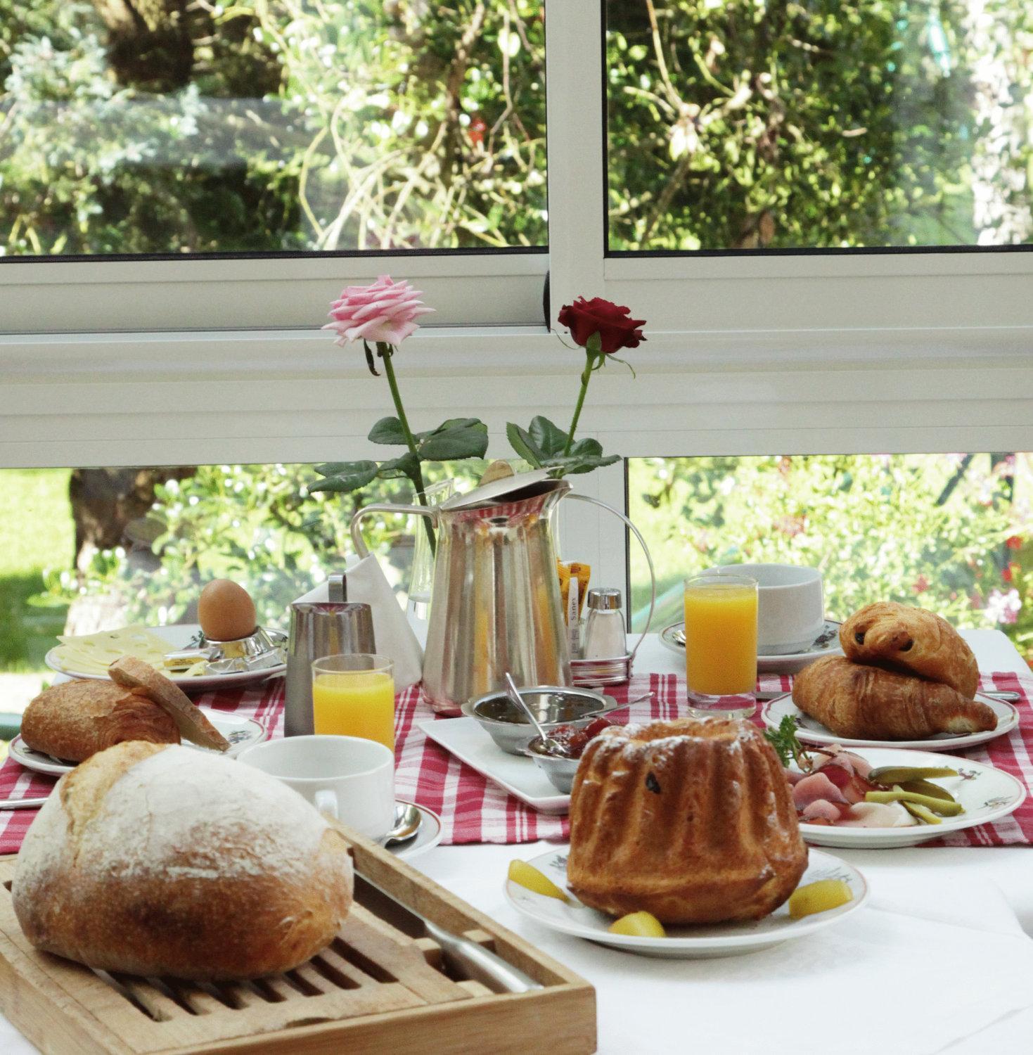 Logis Hotel Restaurant De La Poste Et Spa De Montagne 勒伯恩霍姆 外观 照片
