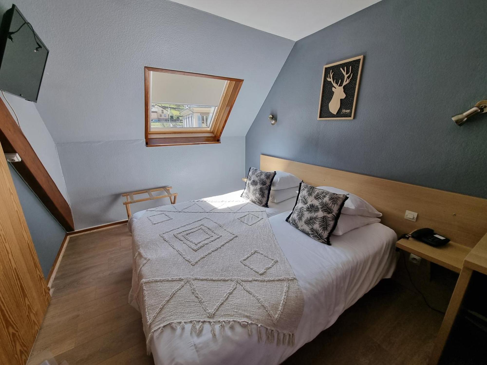 Logis Hotel Restaurant De La Poste Et Spa De Montagne 勒伯恩霍姆 客房 照片