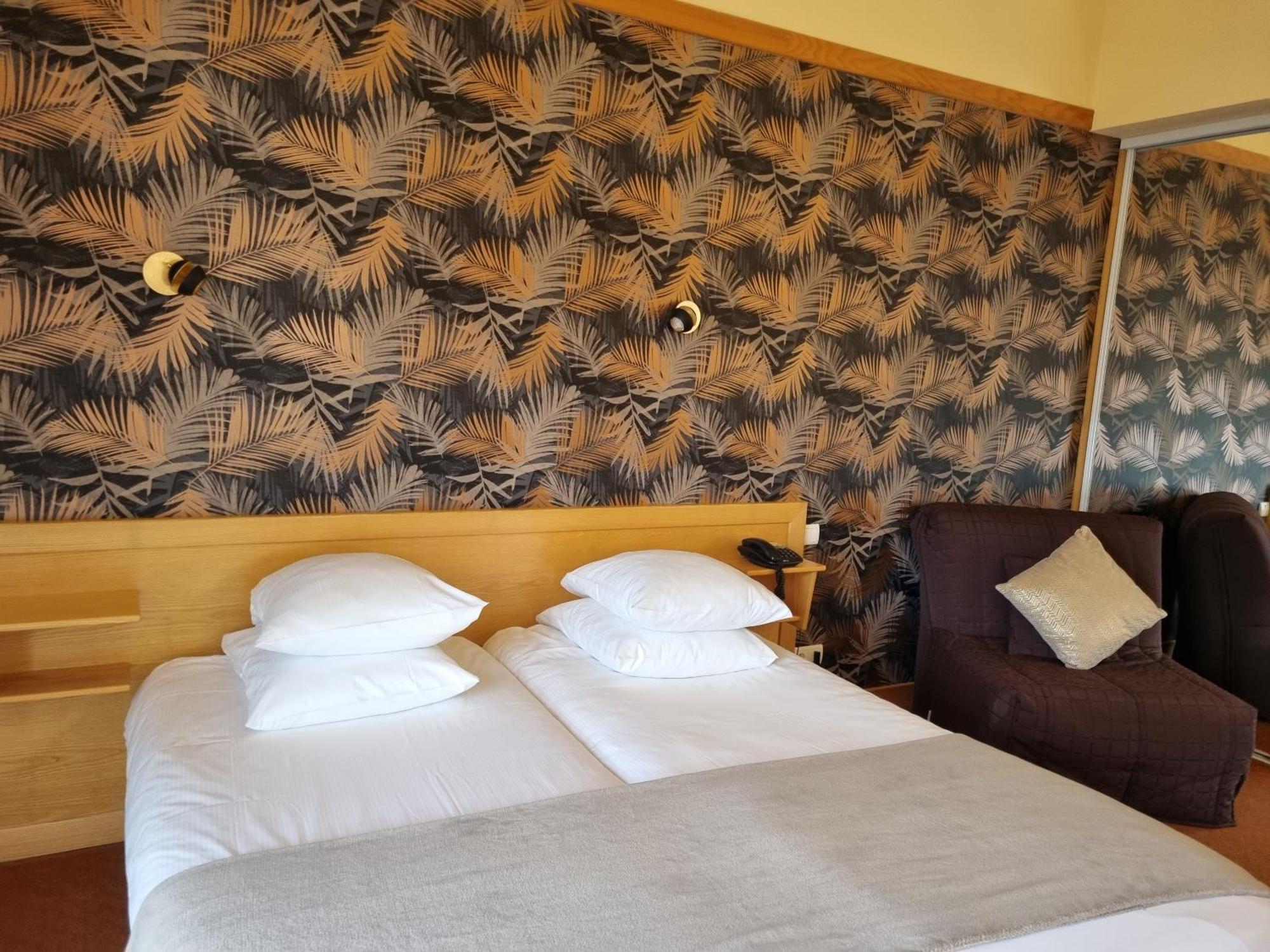 Logis Hotel Restaurant De La Poste Et Spa De Montagne 勒伯恩霍姆 客房 照片