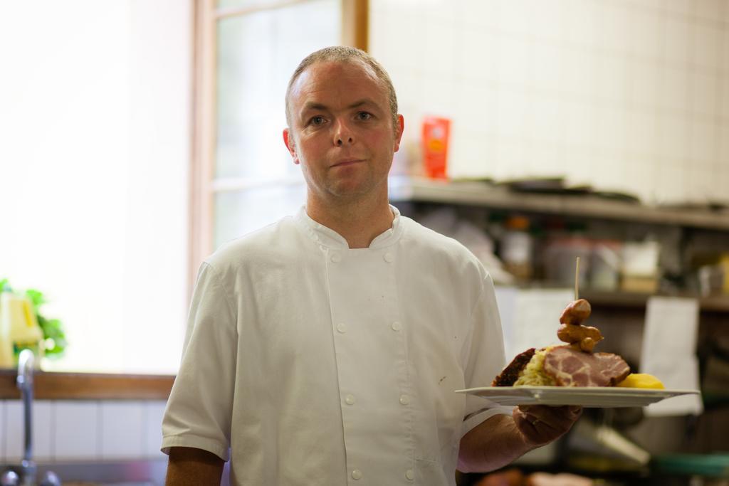 Logis Hotel Restaurant De La Poste Et Spa De Montagne 勒伯恩霍姆 外观 照片